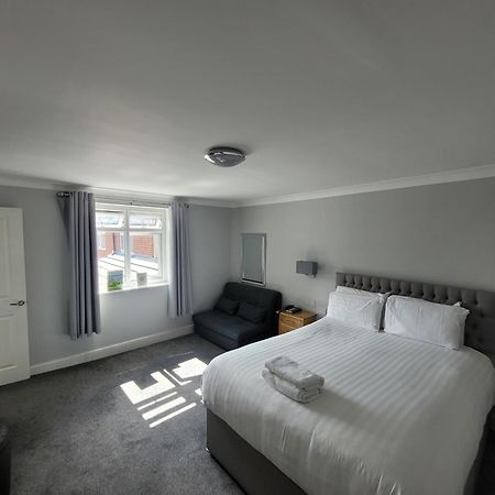The Beeches Hotel & Leisure Club 웨스트 브리지퍼드 외부 사진