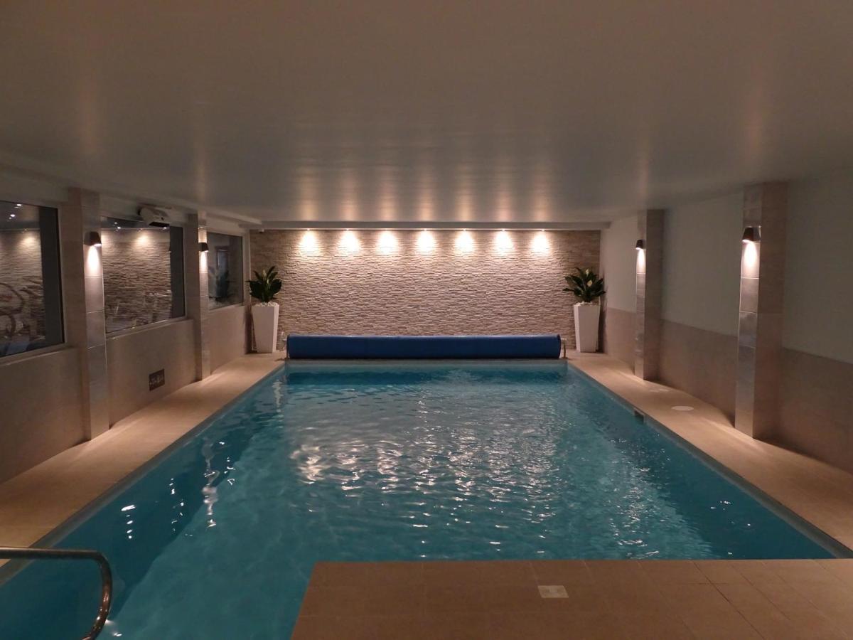 The Beeches Hotel & Leisure Club 웨스트 브리지퍼드 외부 사진