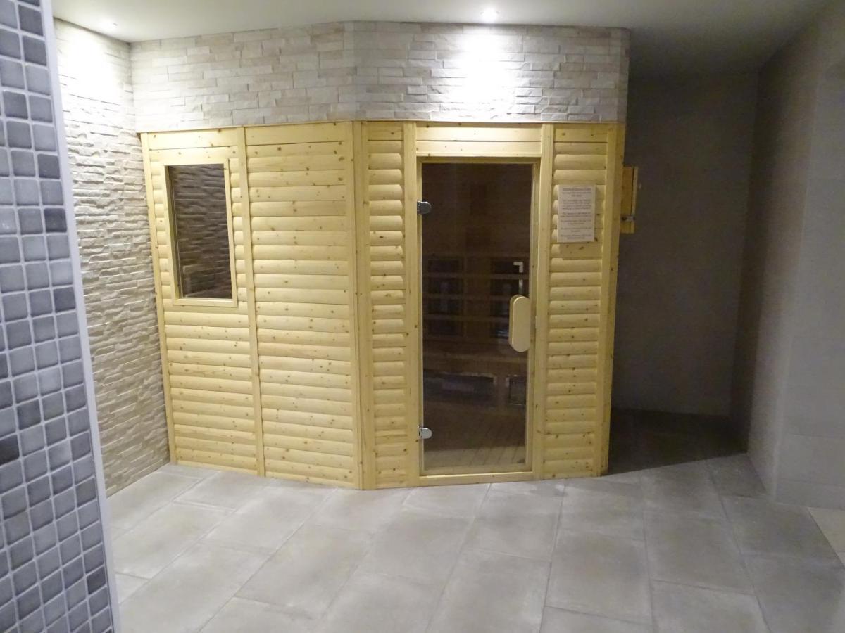 The Beeches Hotel & Leisure Club 웨스트 브리지퍼드 외부 사진