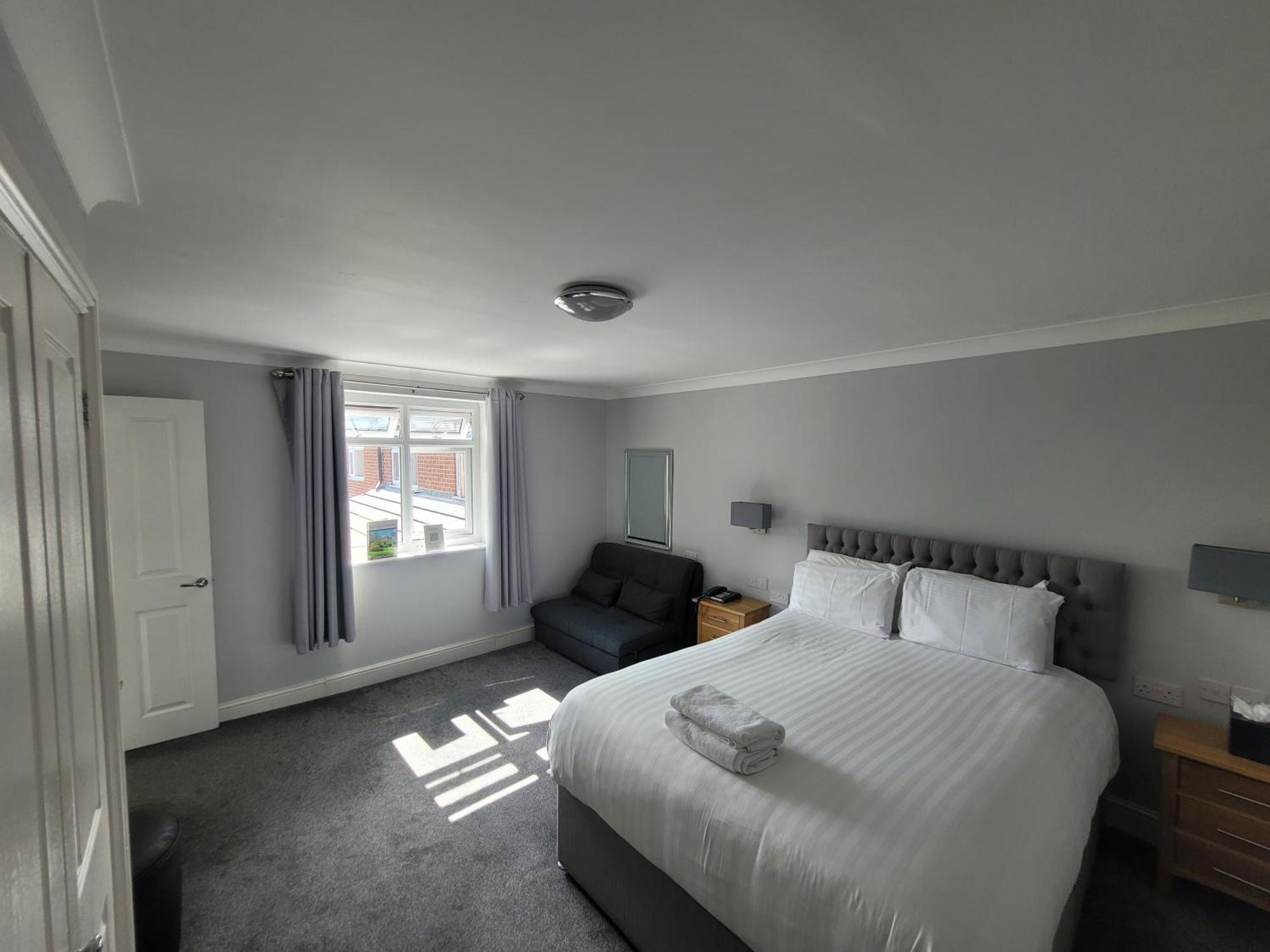 The Beeches Hotel & Leisure Club 웨스트 브리지퍼드 외부 사진