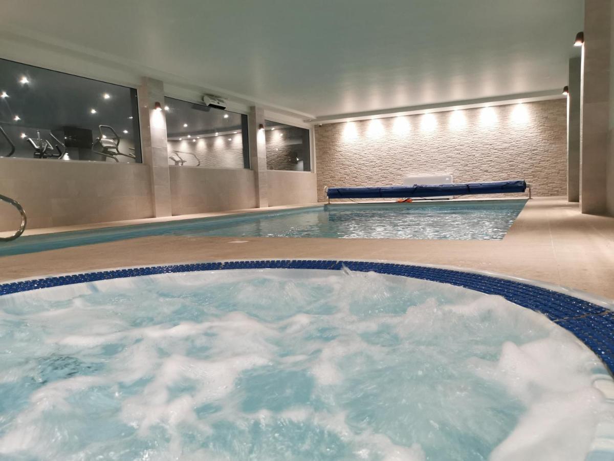 The Beeches Hotel & Leisure Club 웨스트 브리지퍼드 외부 사진